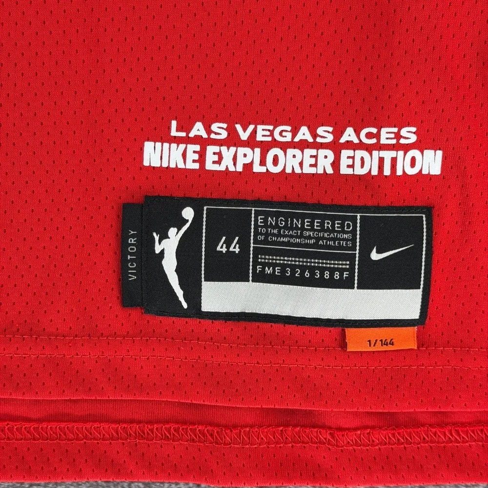 Las Vegas Aces Nike Jersey Womens M Explorer Edition Red WNBA Basketball NEW